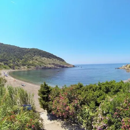 Natura Casa C Rio dellʼElba